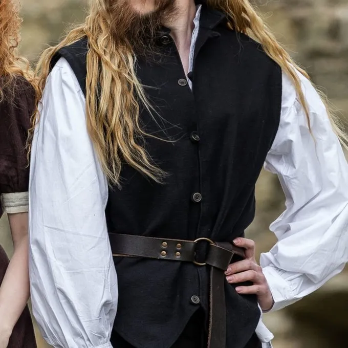 Leonardo Carbone 17ème Siècle Gilet De Marin, Noir 1 Leonardo Carbone 17ème Siècle Gilet De Marin, Noir