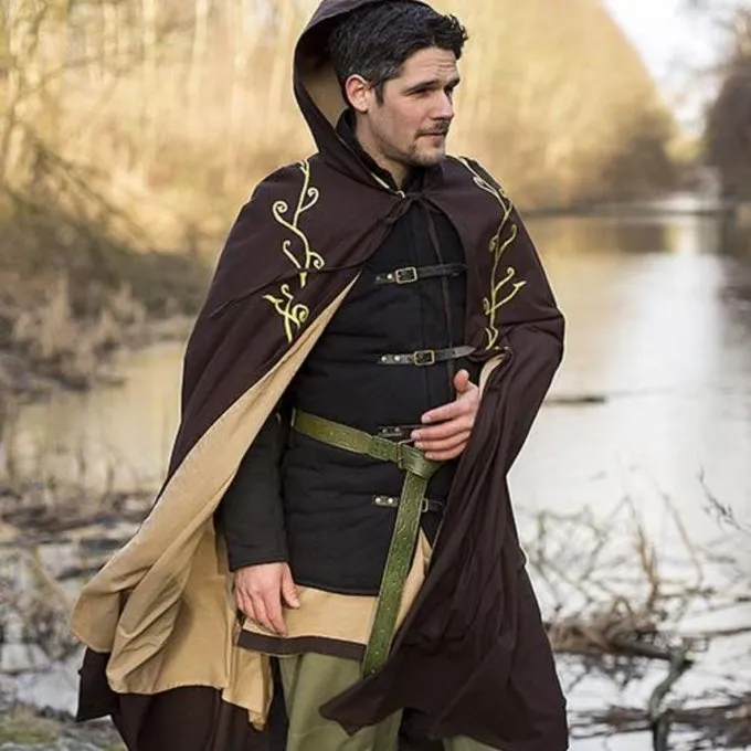 Epic Armoury Cape Brodée Terra, Marron 3 Epic Armoury Cape Brodée Terra, Marron – Image 3