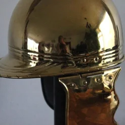 Deepeeka Casque Type Montefortino A, En Laiton -Vetements Halloween Boutique casque type montefortino a en laiton 2