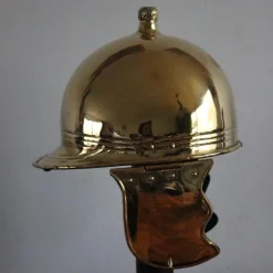 Deepeeka Casque Type Montefortino A, En Laiton -Vetements Halloween Boutique casque type montefortino a en laiton 5