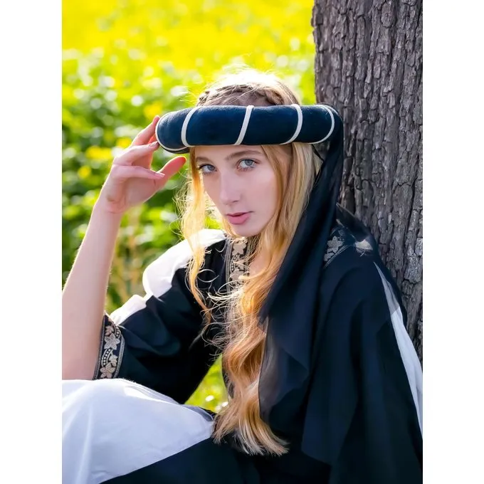 Leonardo Carbone Couronne De Jeune Fille, Noire Naturelle 2 Leonardo Carbone Couronne De Jeune Fille, Noire Naturelle – Image 2