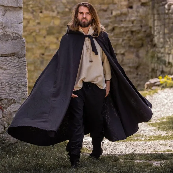 Leonardo Carbone Manteau Médiéval Karen Noir 2 Leonardo Carbone Manteau Médiéval Karen Noir – Image 2