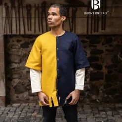 Burgschneider Surcoat Aleran, Côté Droit, Jaune 7 Burgschneider Surcoat Aleran, Côté Droit, Jaune -Vetements Halloween Boutique surcoat aleran cote droit jaune 2