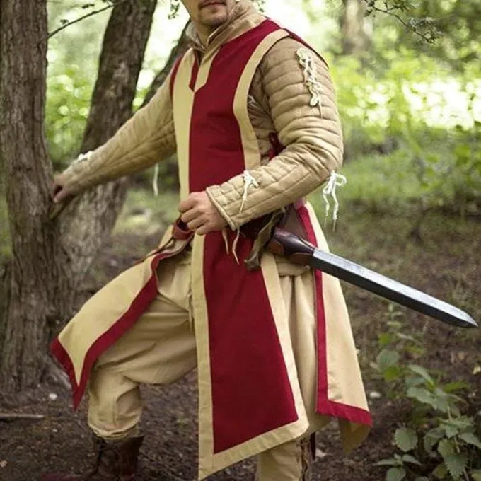Epic Armoury Tabard Geoffrey, Beige-rouge 1 Epic Armoury Tabard Geoffrey, Beige-rouge